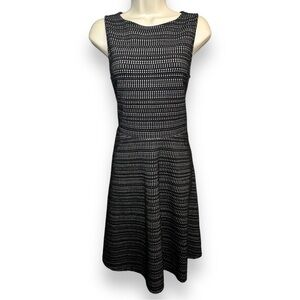 Banana Republic Women’s Ponte Knit Sleeveless Dress Black/White Size 6